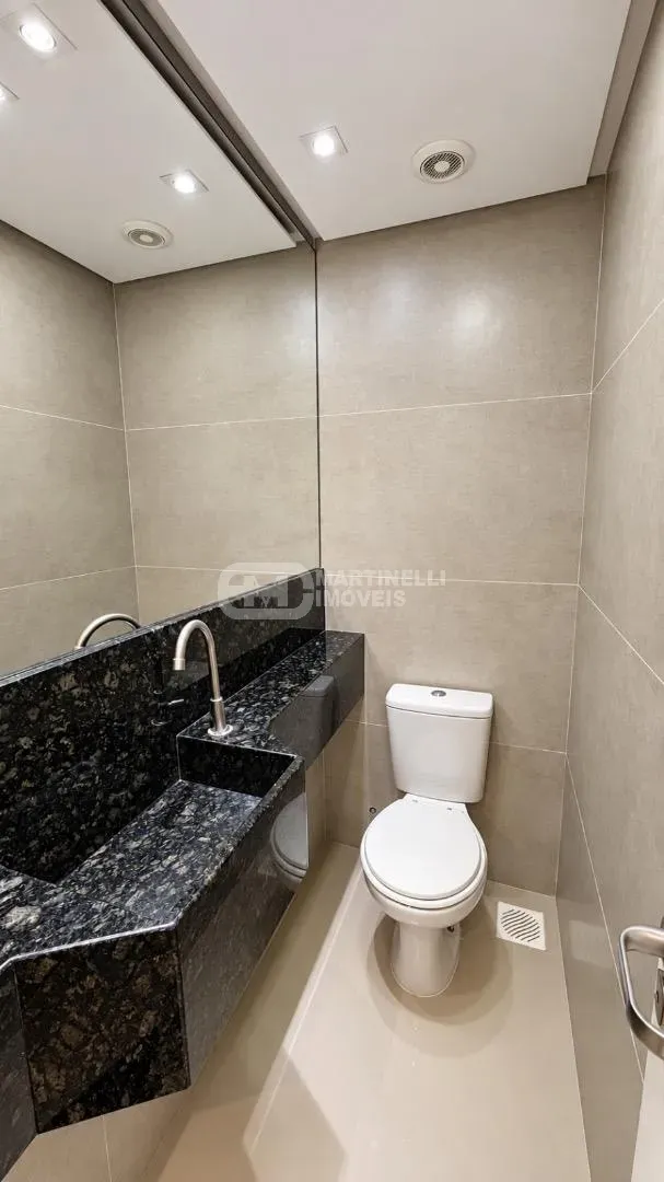 Balcony with a grill in a 3-bedroom apartment, 264 m² — photo 23