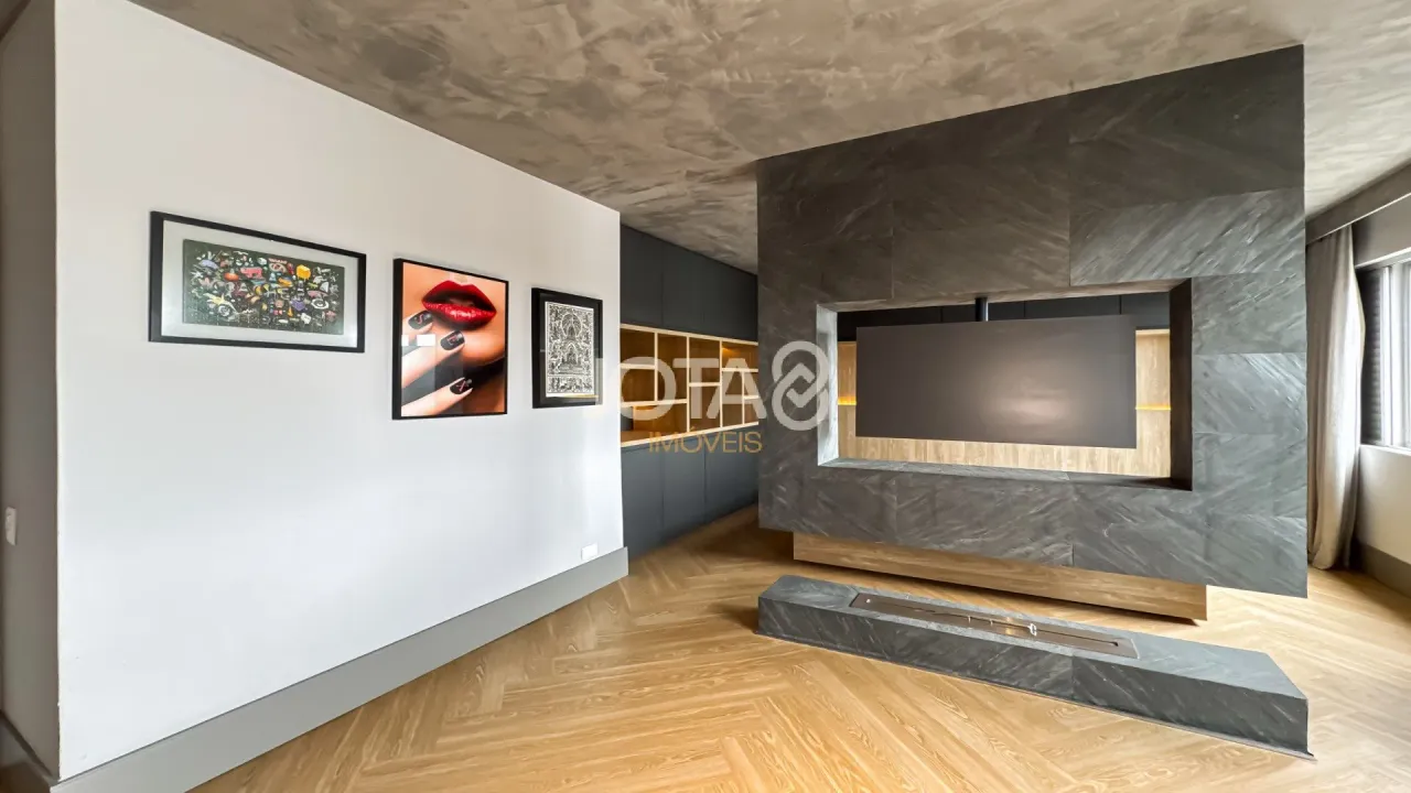 2-bedroom apartment with 331 m² and 2 parking spaces — photo 2