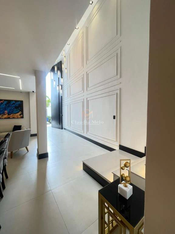 Furnished house with 5 en-suite bedrooms and 500 m² — photo 17