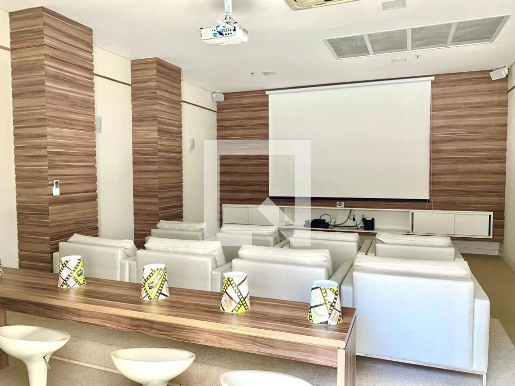 Квартира 66 м² с грилем на балконе и рабочим местом — photo 60