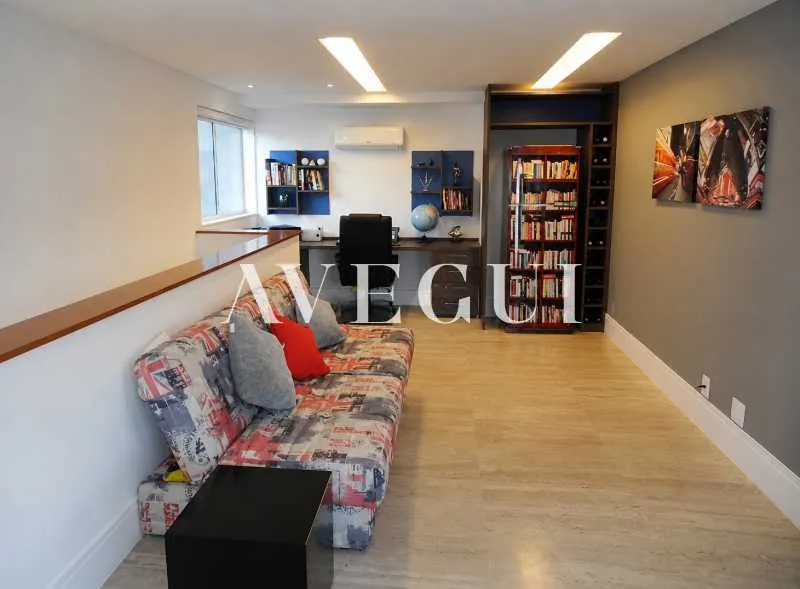 Duplex penthouse with 3 bedrooms and 5 bathrooms — photo 4