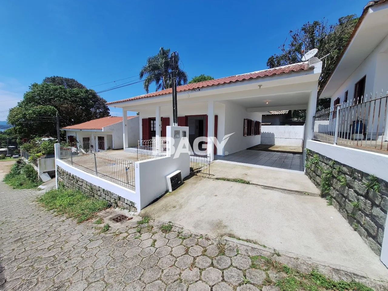 3-bedroom, 90 m² house in Florianópolis