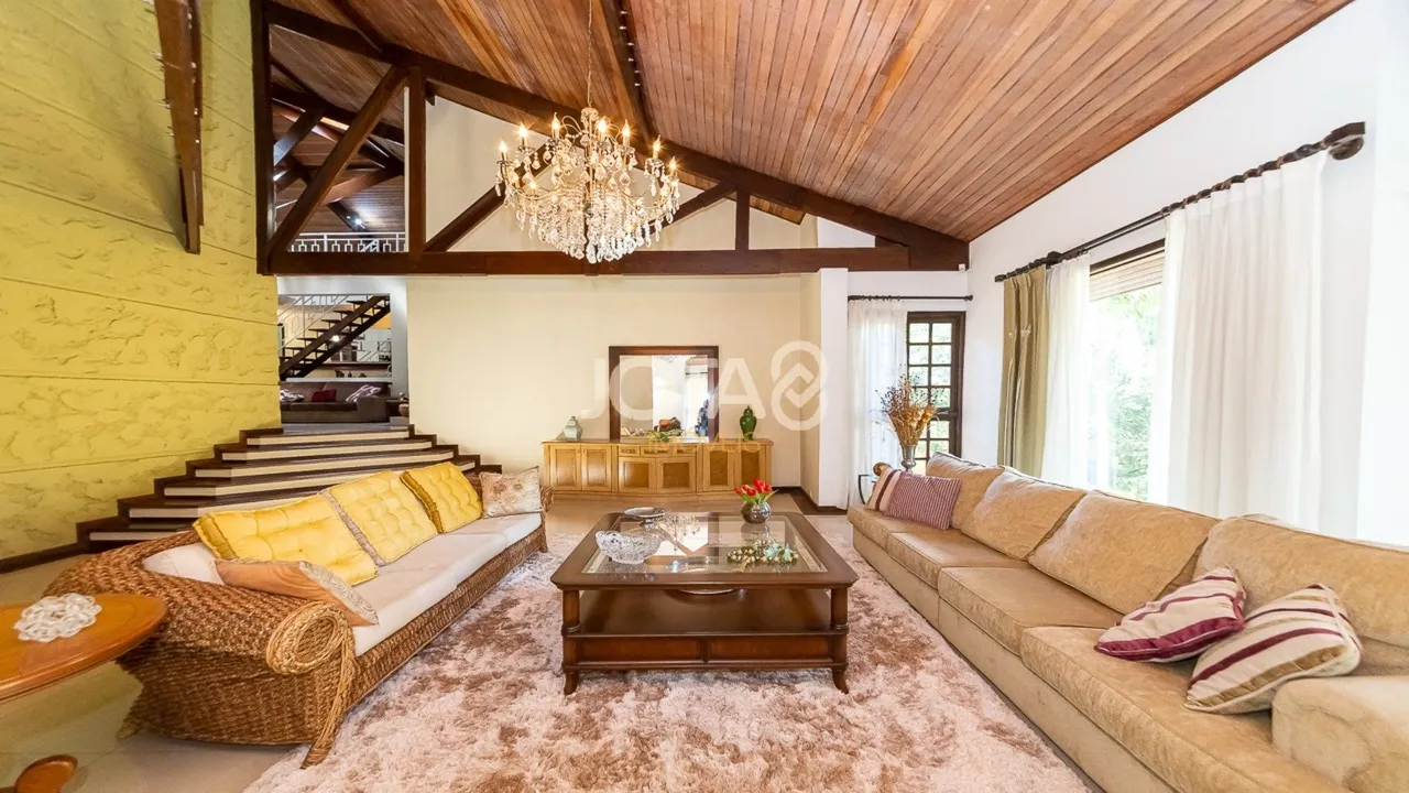Casa com 4 suítes e cozinha com fogão a gás — photo 2