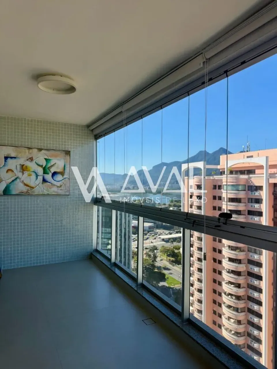 190 m² duplex penthouse with 3 suites and pool — photo 11