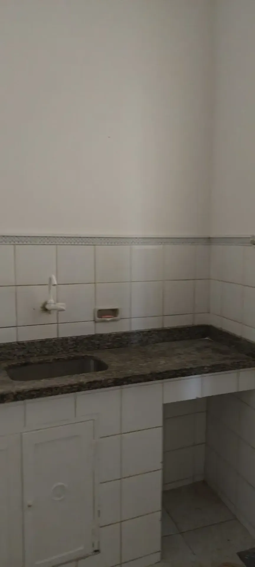 Apartment, 36 m², with wood or laminate floors — photo 2