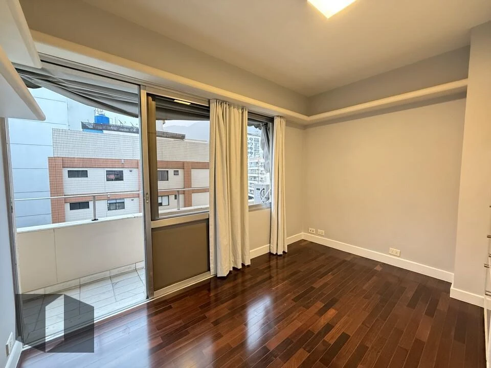 4-bedroom apartment 164 m² with 2 parking spaces — photo 27