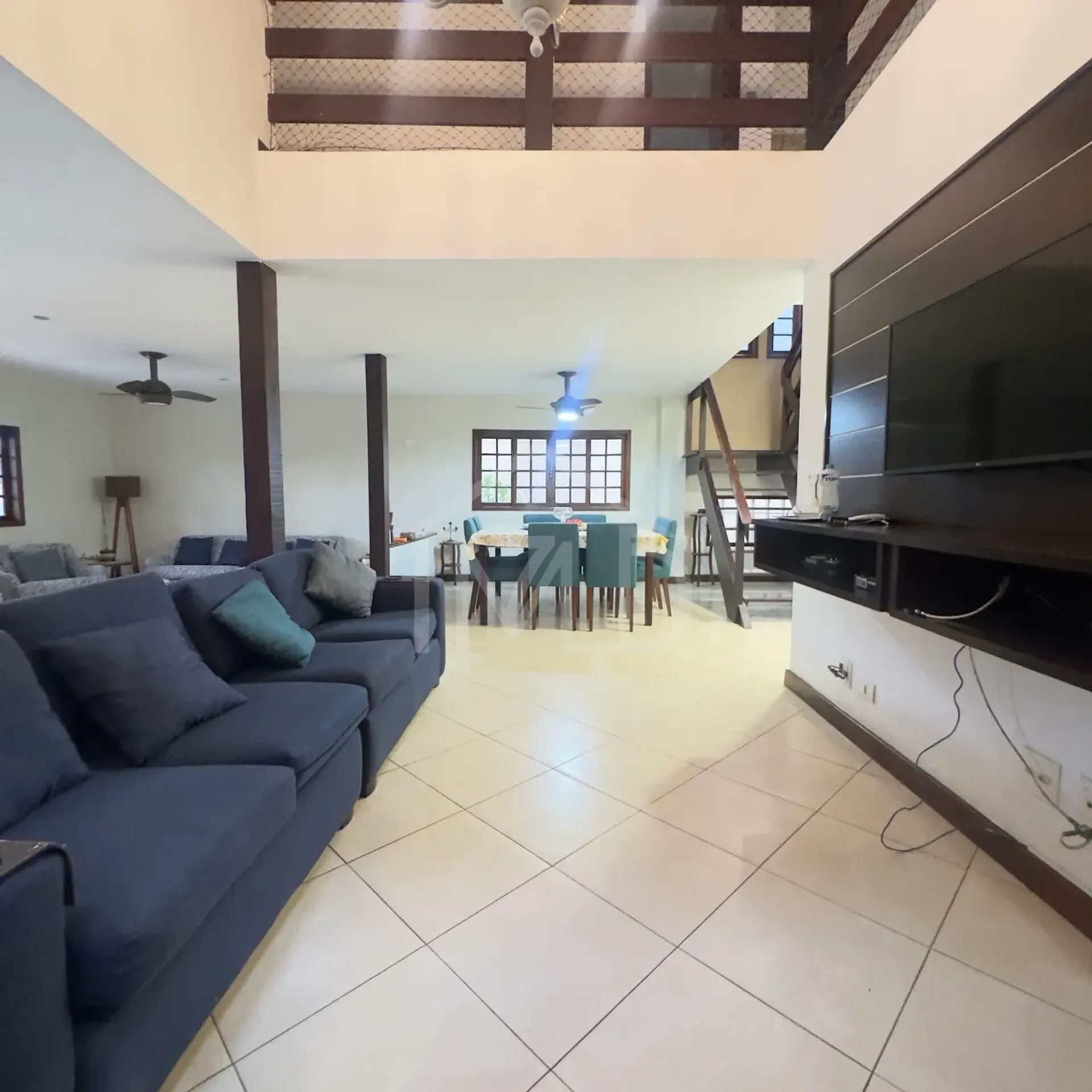 Furnished house, 250 m², with a walk-in closet — photo 21