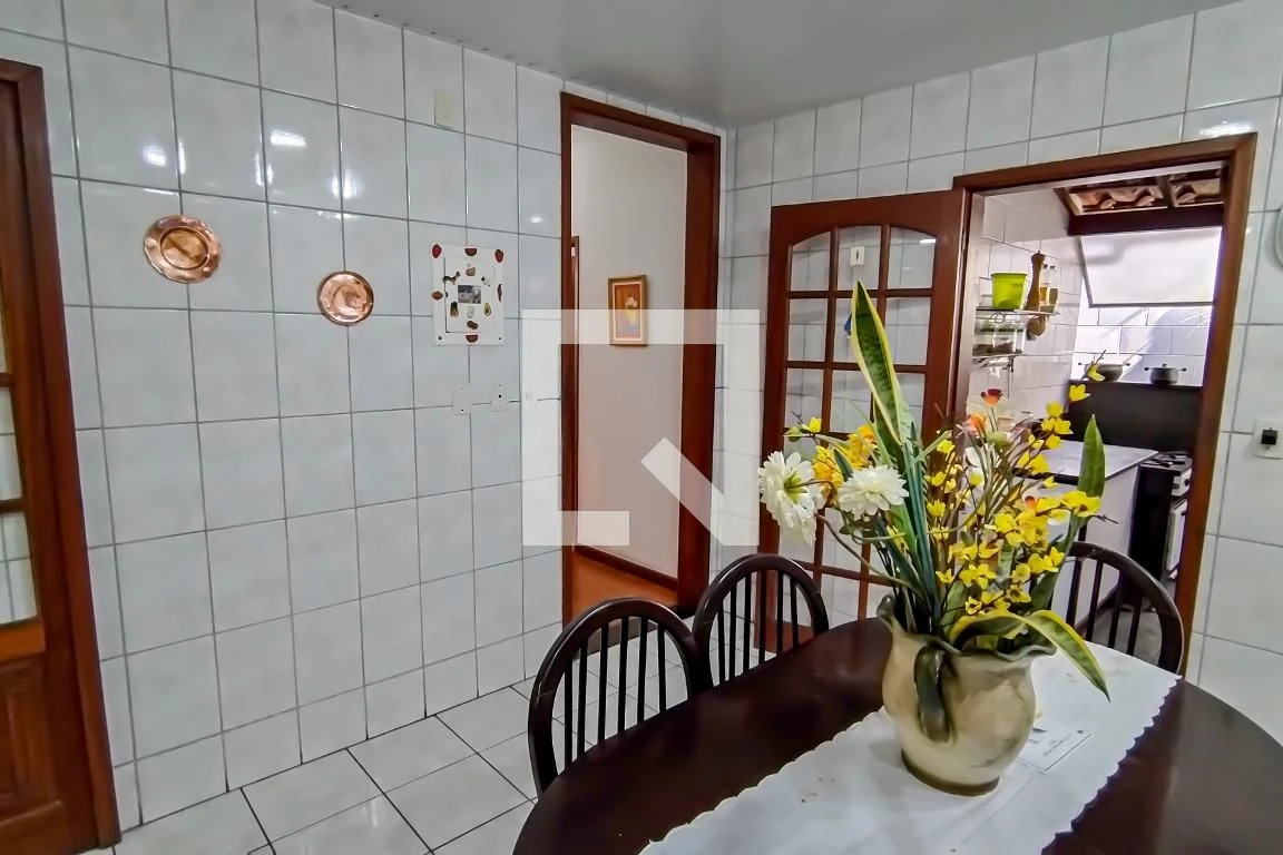 Furnished house with 4 bedrooms and private garden — photo 2