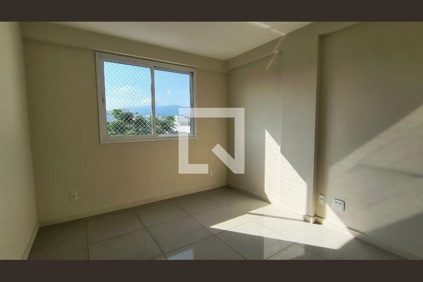 280 m² 4-bedroom apartment with en-suites and 2 parking — photo 17