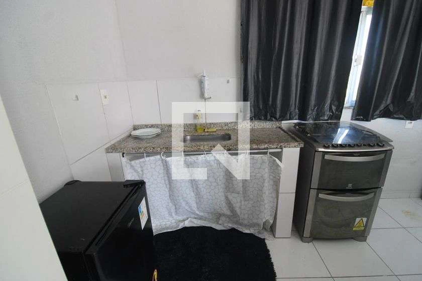 Furnished 40 m² studio with 1 bedroom and 1 bathroom — photo 13