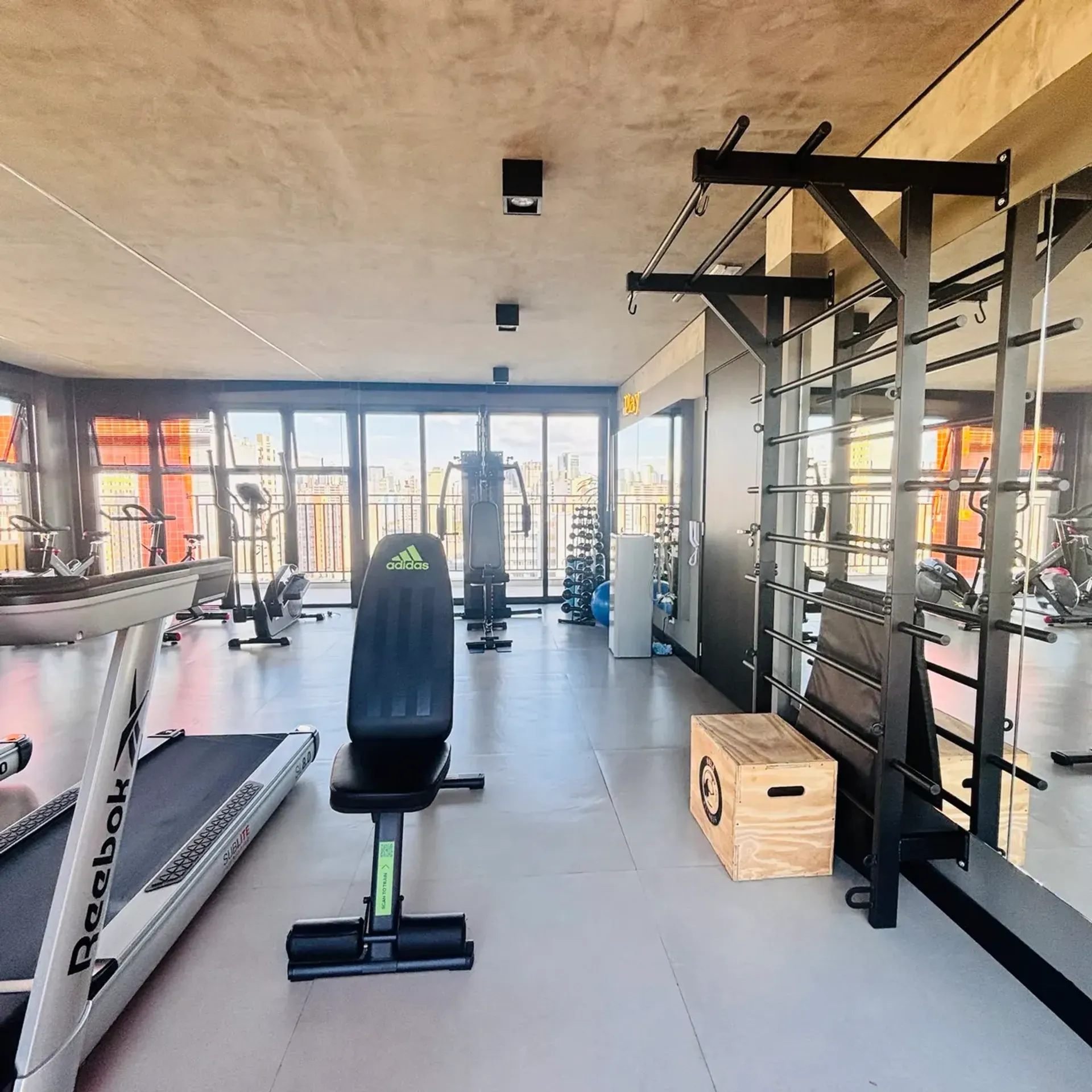 Apartamento mobiliado com 2 quartos e varanda — photo 29