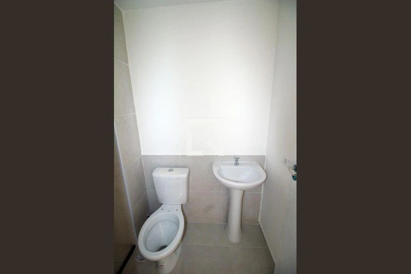 Washing machine in a 2-bedroom apartment, 43 m² — photo 2