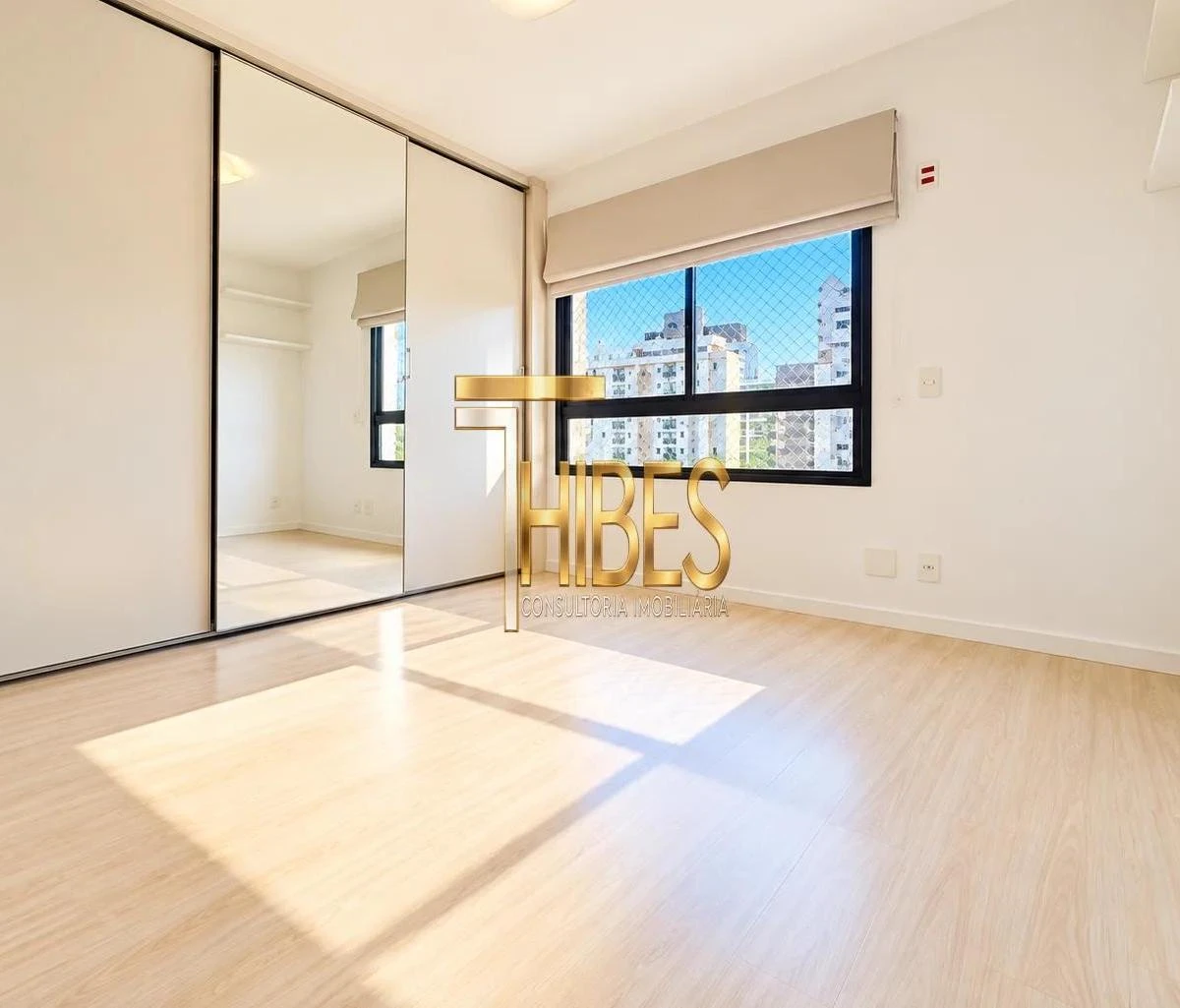 Apartamento, 110 m², com janelas do piso ao teto — photo 12