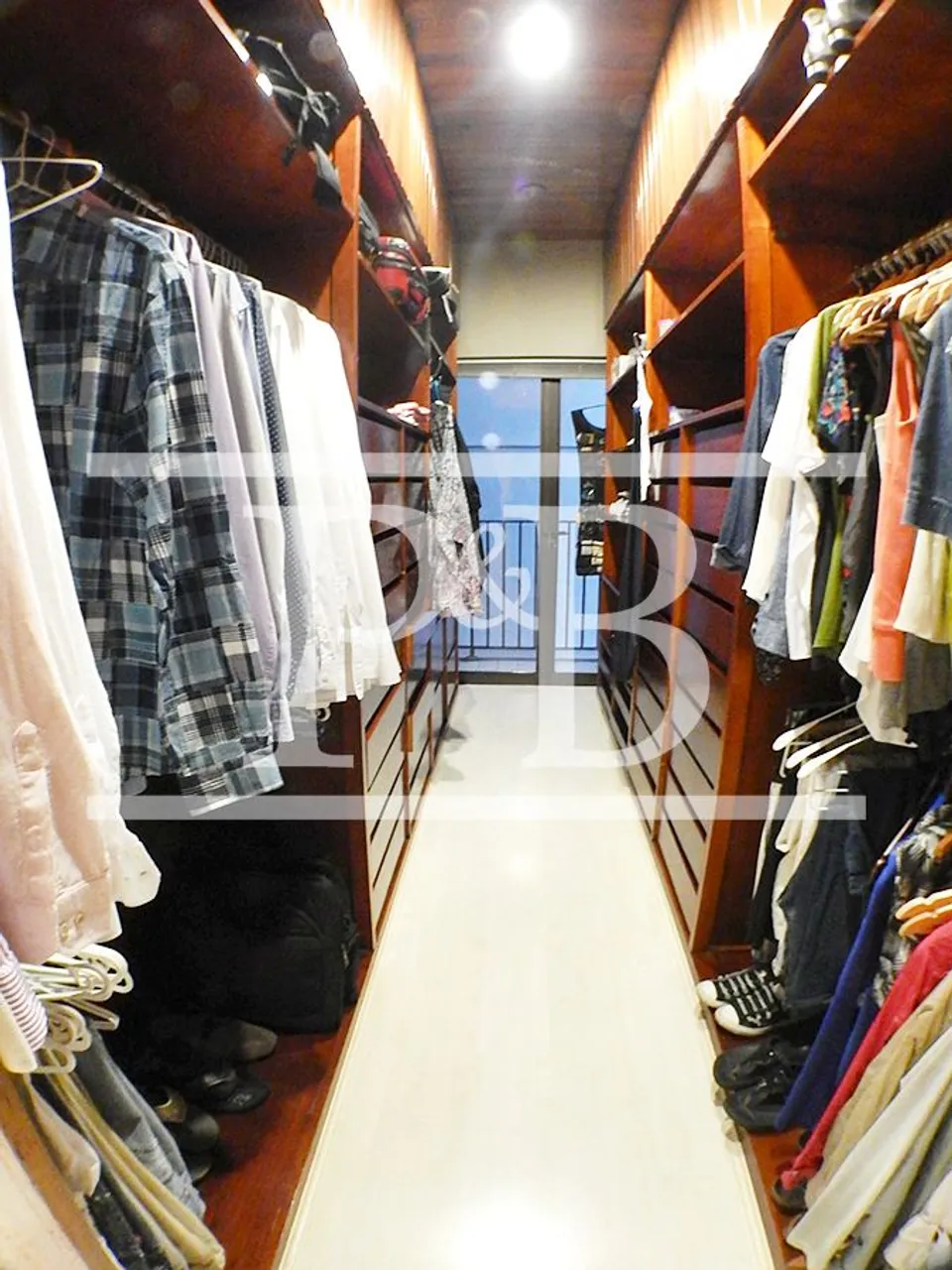Apartamento de 3 dormitórios com 215 m² e 3 vagas — photo 7