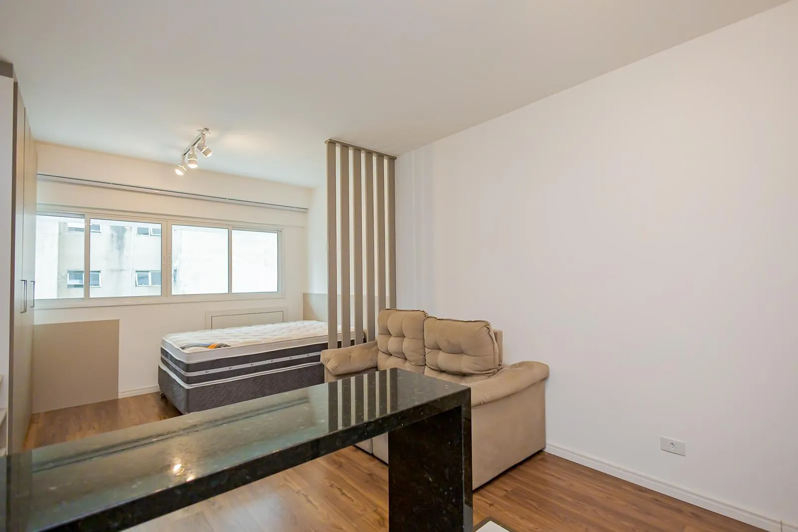 Furnished apartment with 90 m² and 1 bedroom — photo 8