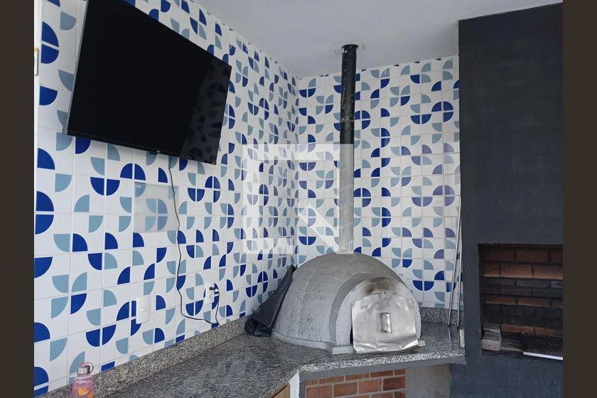 Apartamento de 2 dormitorios con cocina cerrada y cocina a gas — photo 43