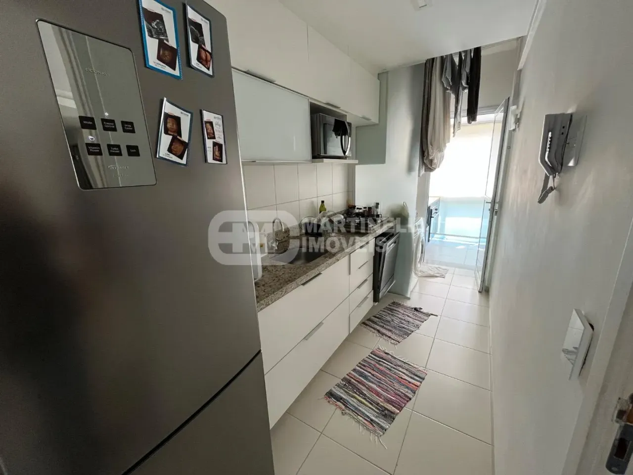 69 m² apartment with a walk-in closet and a washing machine — photo 2