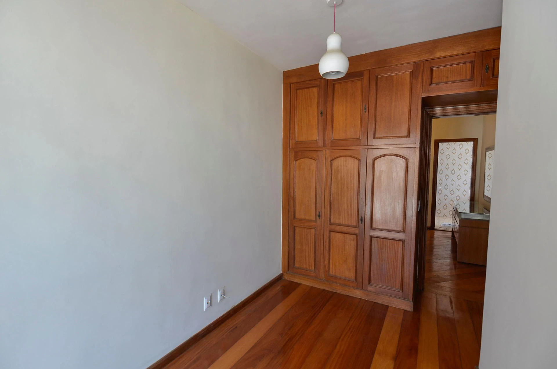 Unfurnished apartment with 3 bedrooms and 2 parking spots — photo 5