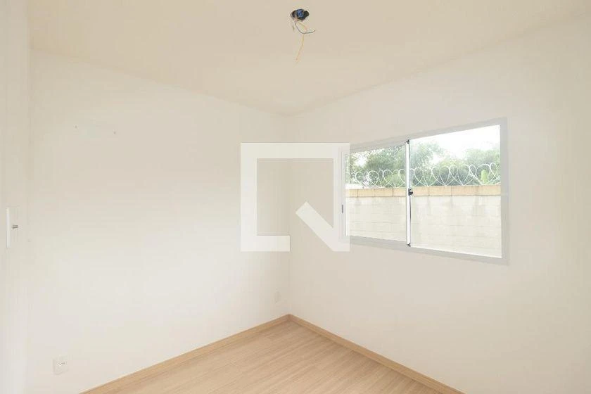 2-bedroom apartment in a building with a gym — photo 3