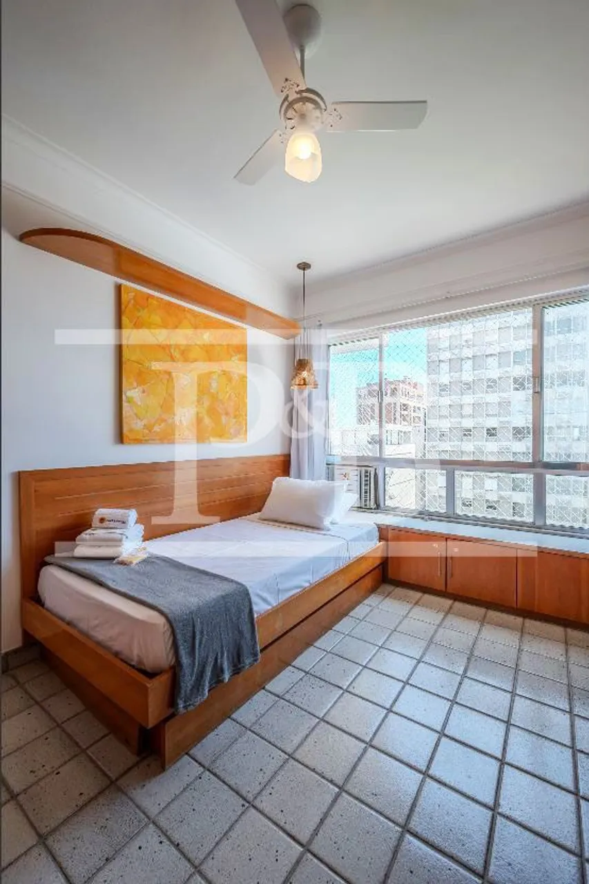 Furnished 3-bedroom apartment with 2 bathrooms — photo 16