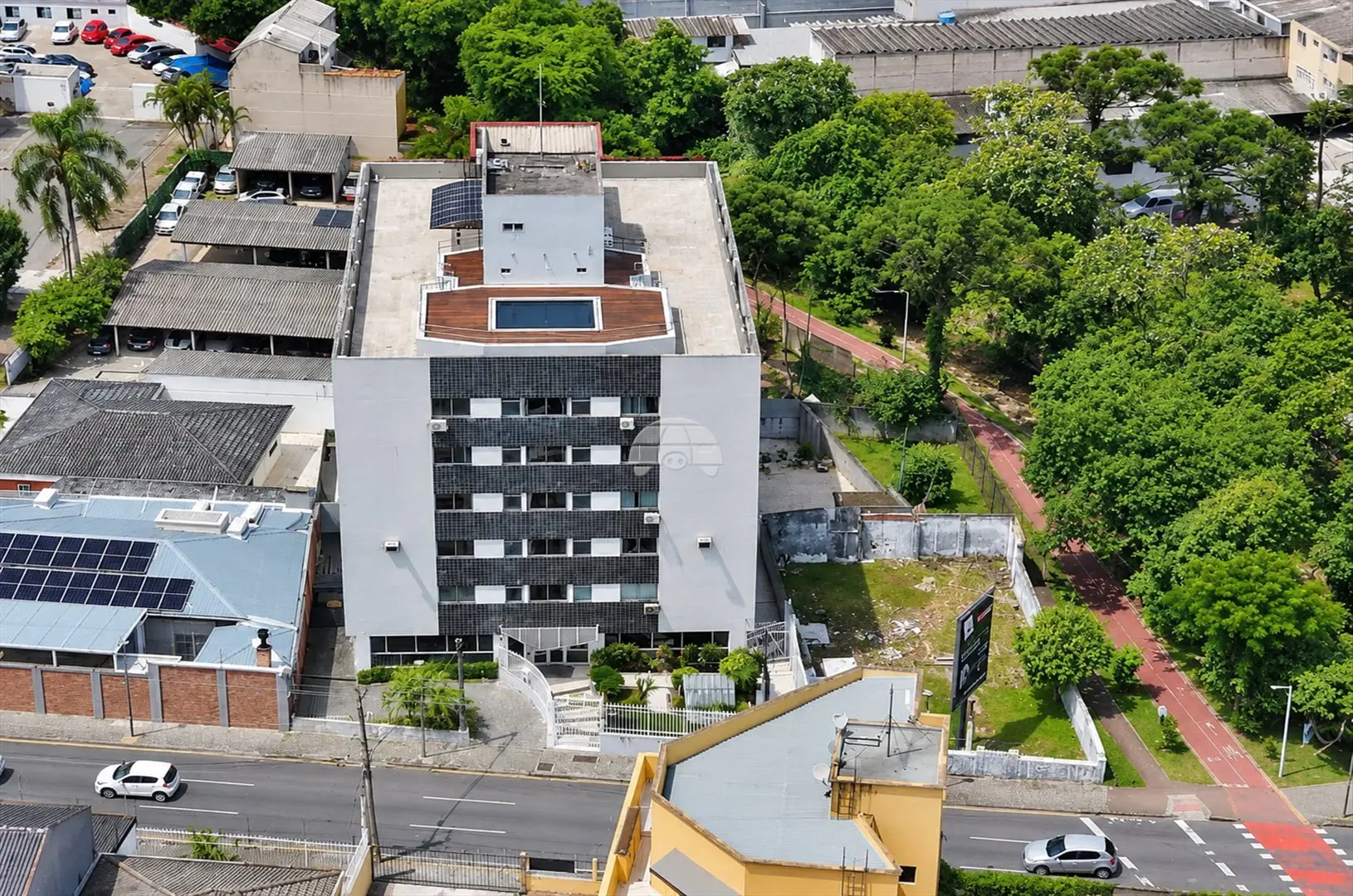 Furnished 1-bedroom apartment with 25 m² and no parking — photo 5