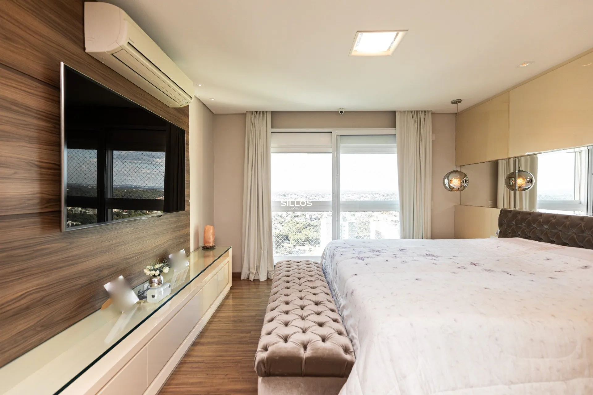 Квартира 321 м² з 3 спальнями-сюїтами і 4 паркомісцями — photo 18
