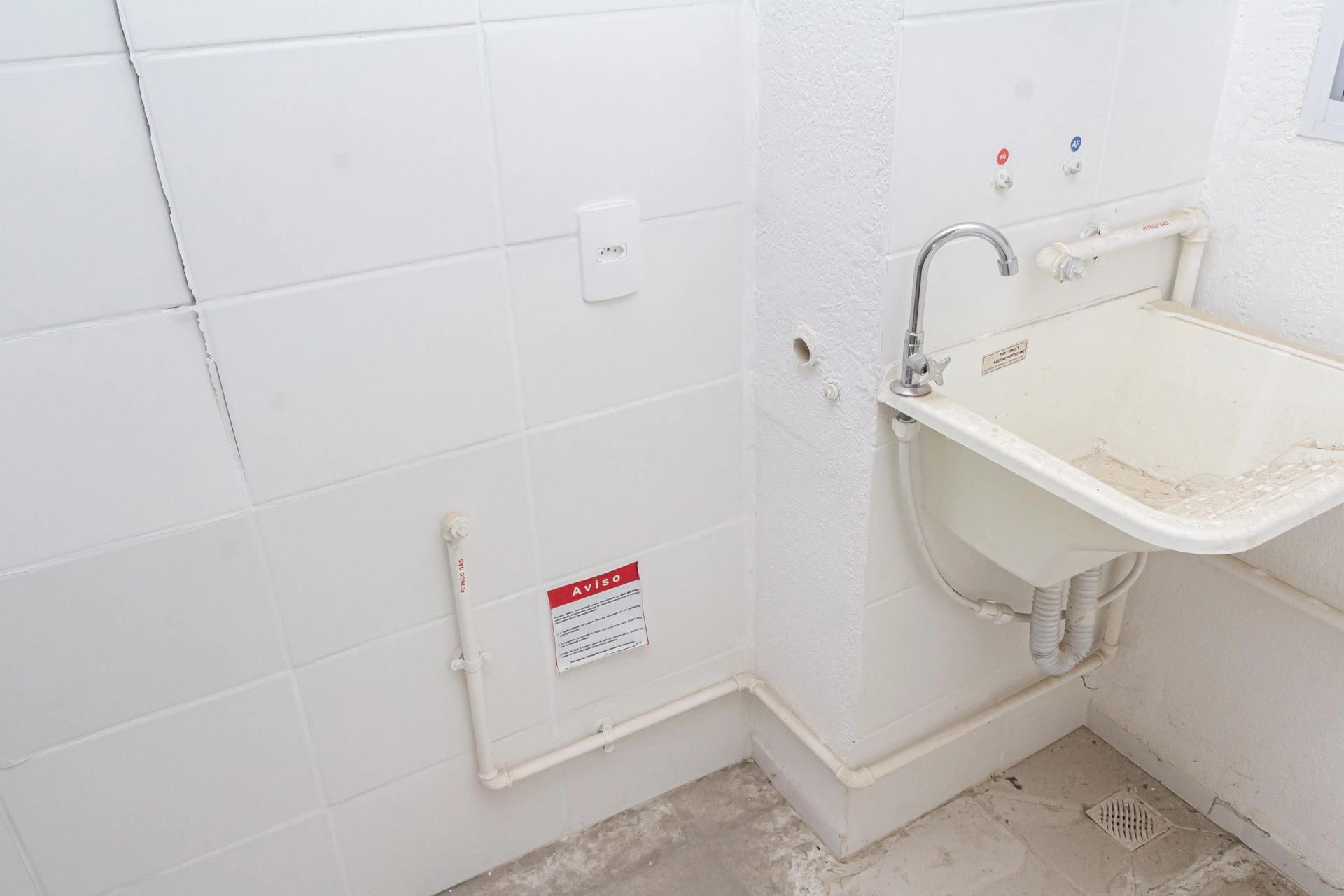 Apartamento sin amueblar con 2 dormitorios y 1 baño — photo 69