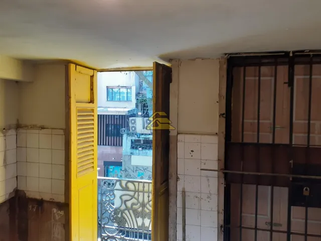 Duplex home with 5 bedrooms and 4 bathrooms — photo 12