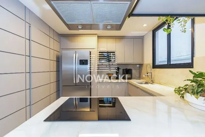 House with 4 bedrooms and 356 m² with integrated kitchen — photo 10