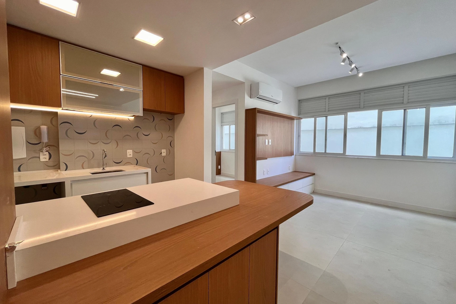 Home office in a one-bedroom apartment, 38 m² — photo 2