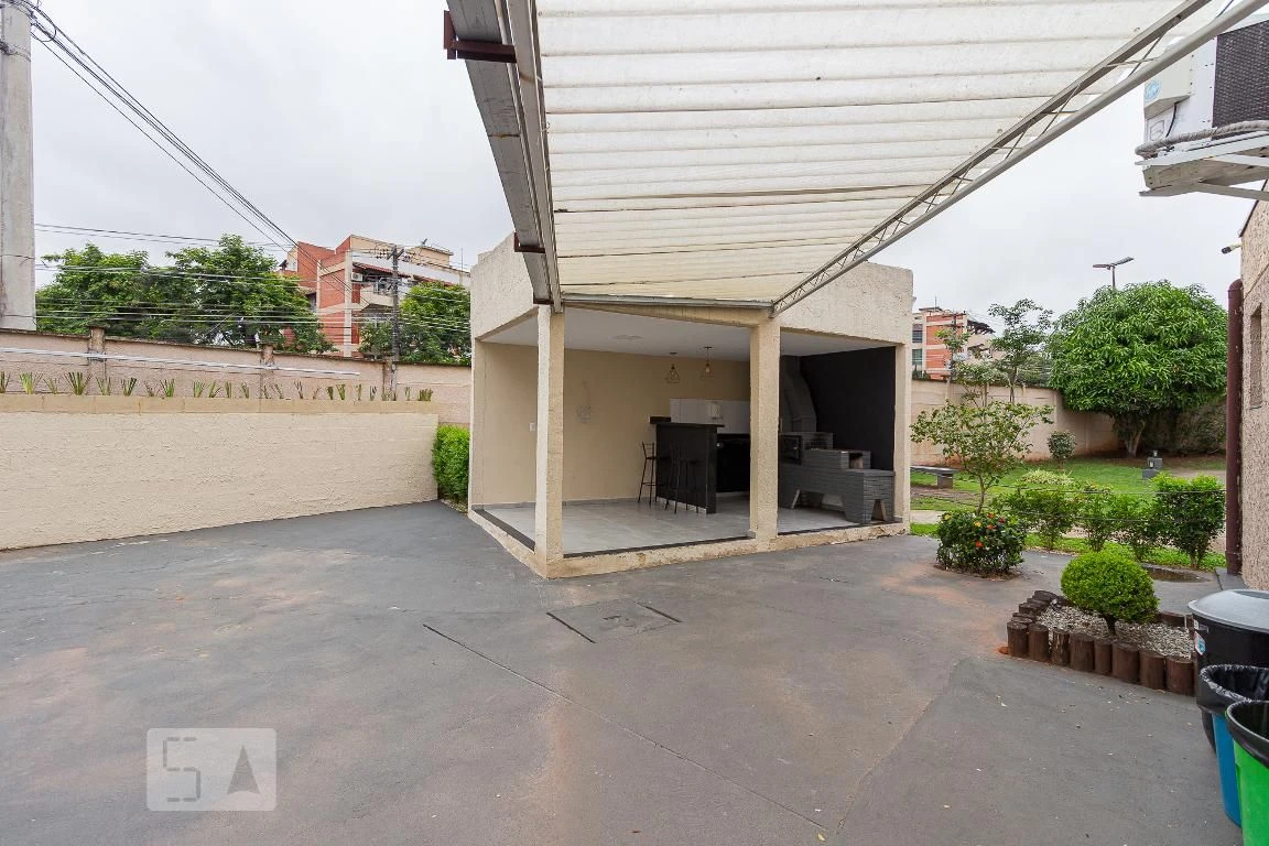 Apartamento sem mobília com cozinha fechada e 2 quartos — photo 32