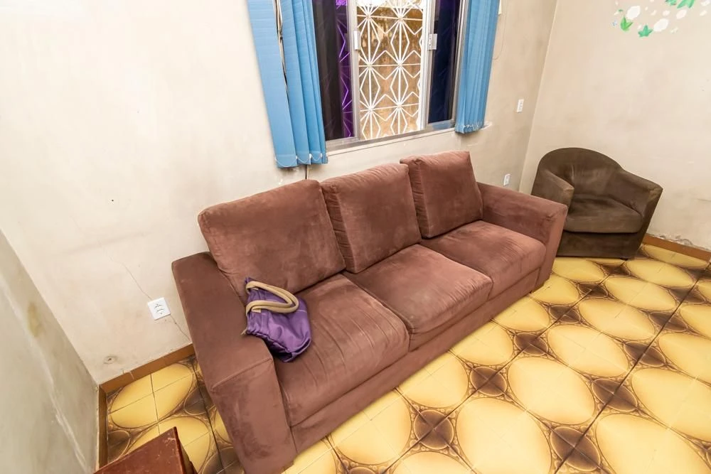 Furnished house with 5 bedrooms and a balcony