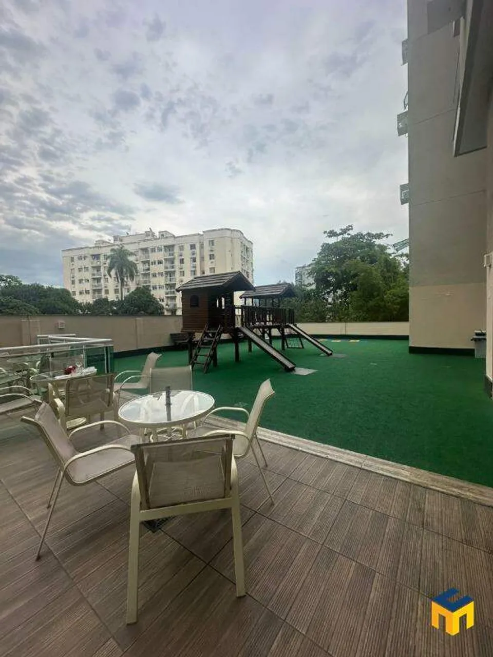 Unfurnished 1-bedroom apartment with parking space — photo 7