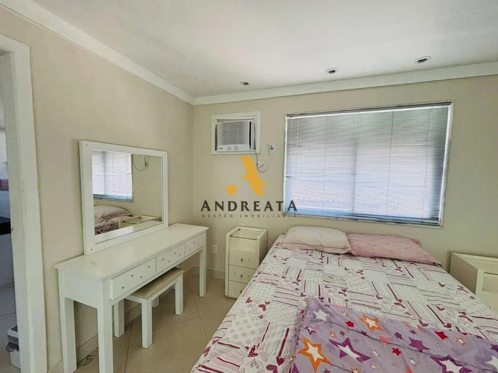 House with 5 bedrooms and 5 bathrooms, 471 m², 4 parking spaces — photo 21