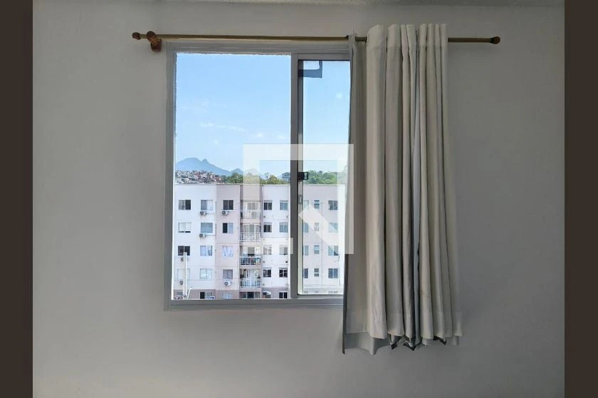 Apartamento mobiliado de 2 quartos em condomínio com piscina — photo 31