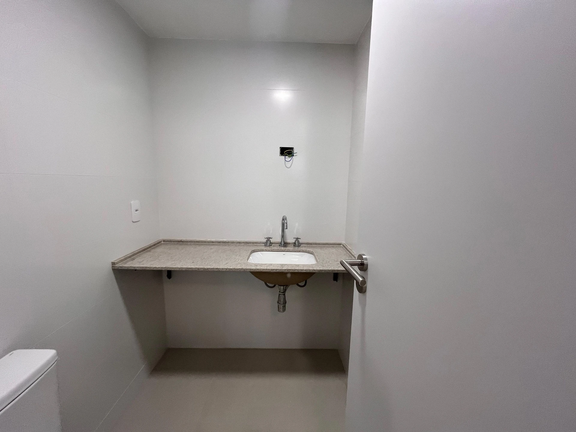 2-bedroom apartment in a building with a sauna — photo 23