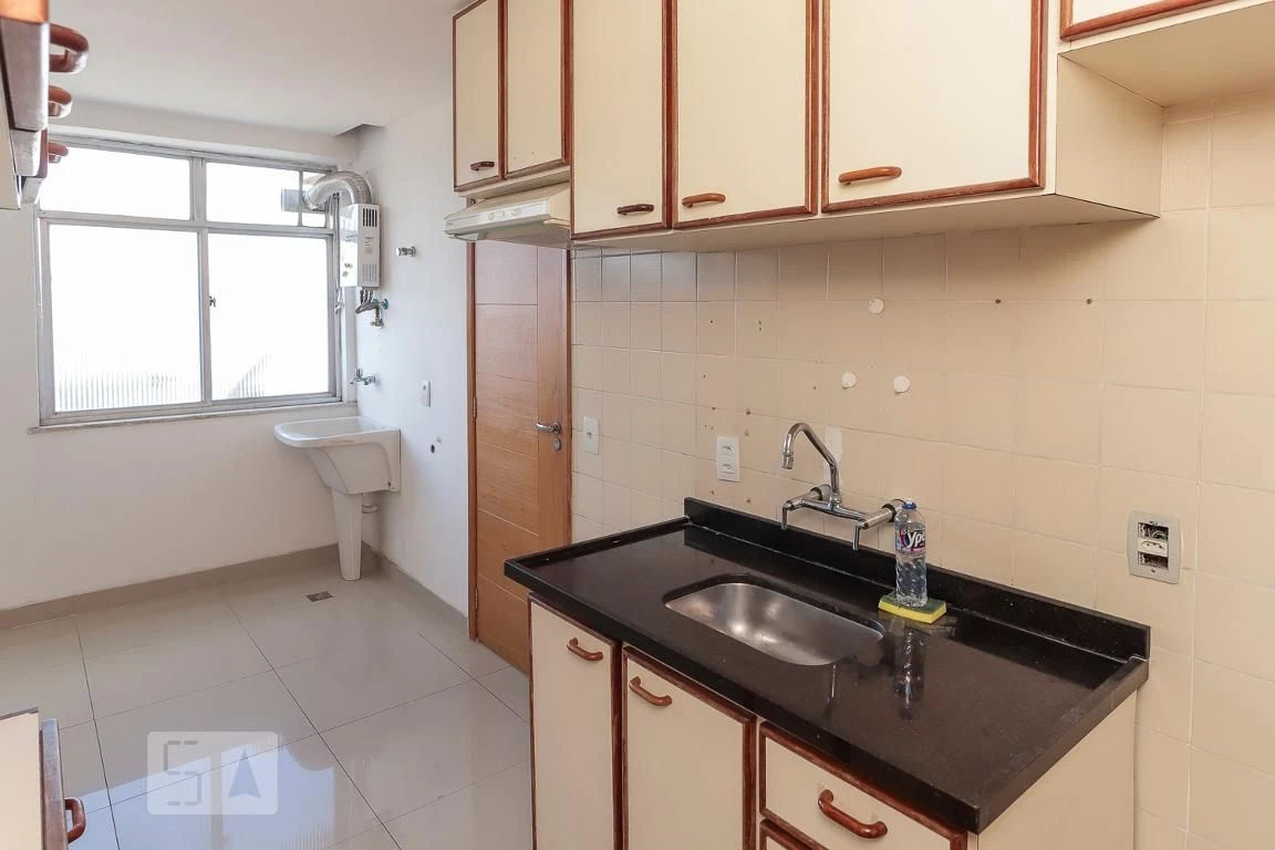 2-bedroom apartment with private BBQ and suite — photo 13