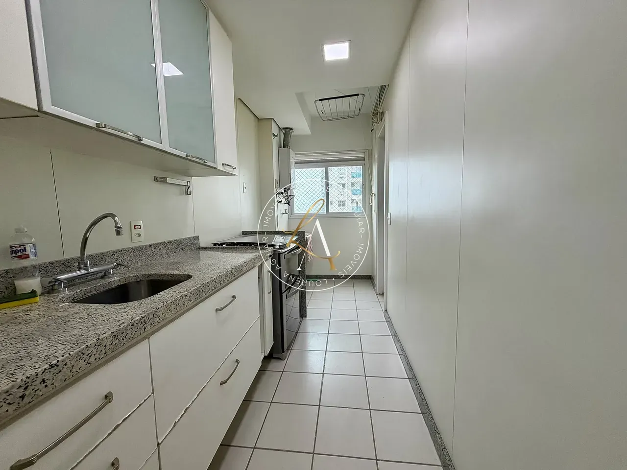 Apartamento mobiliado 140 m² com 4 quartos e 4 banheiros — photo 7