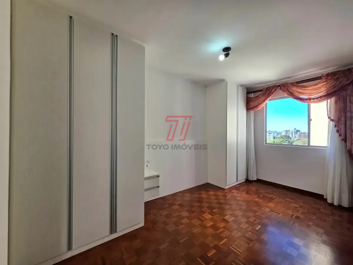 Rental apartment with 3 bedrooms and a balcony — photo 8