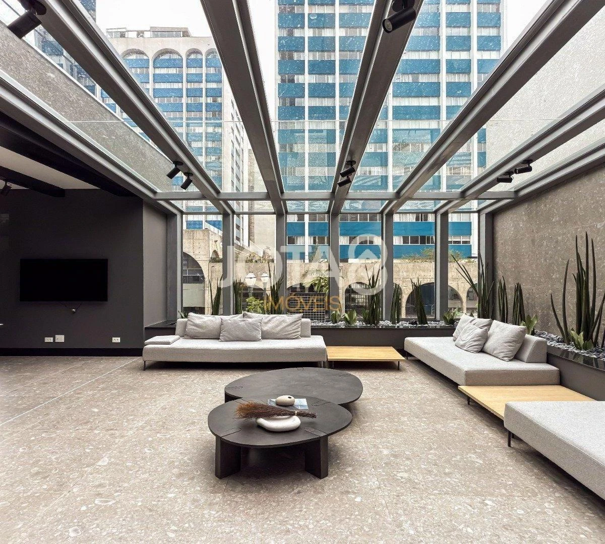 Apartamento amueblado de 231 m² con 3 suites y balcón — photo 35
