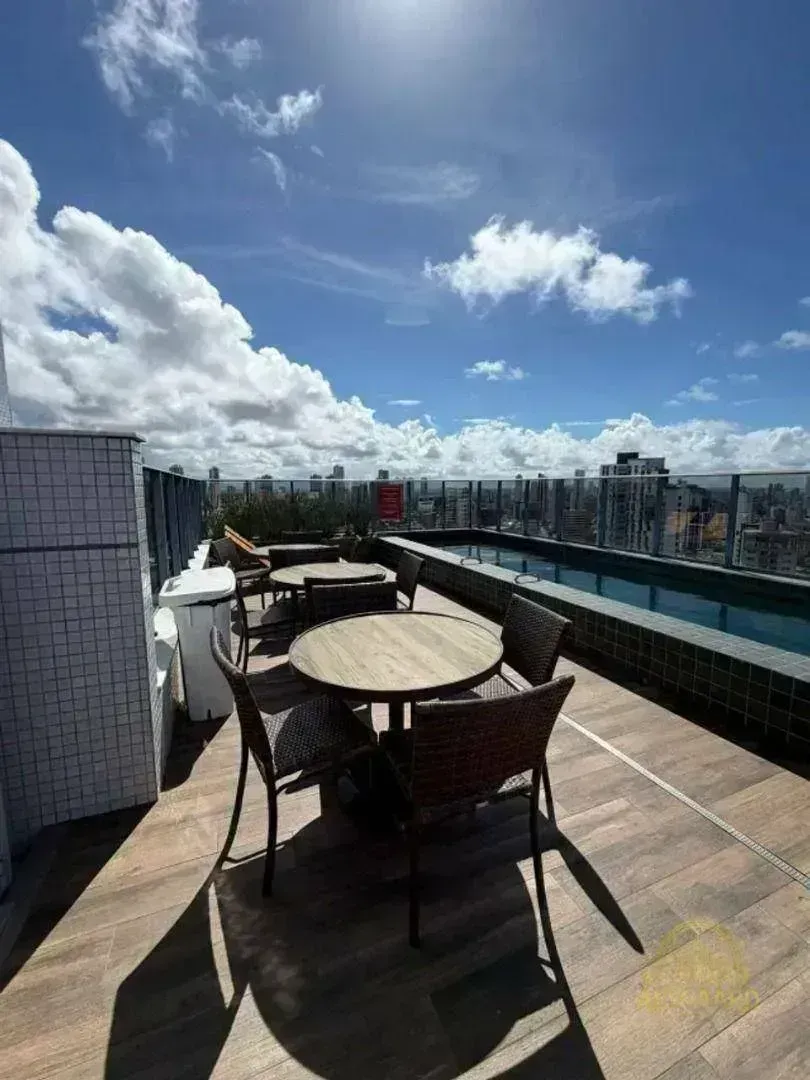 Furnished 1-bedroom apartment 28 m² with parking spot — photo 19