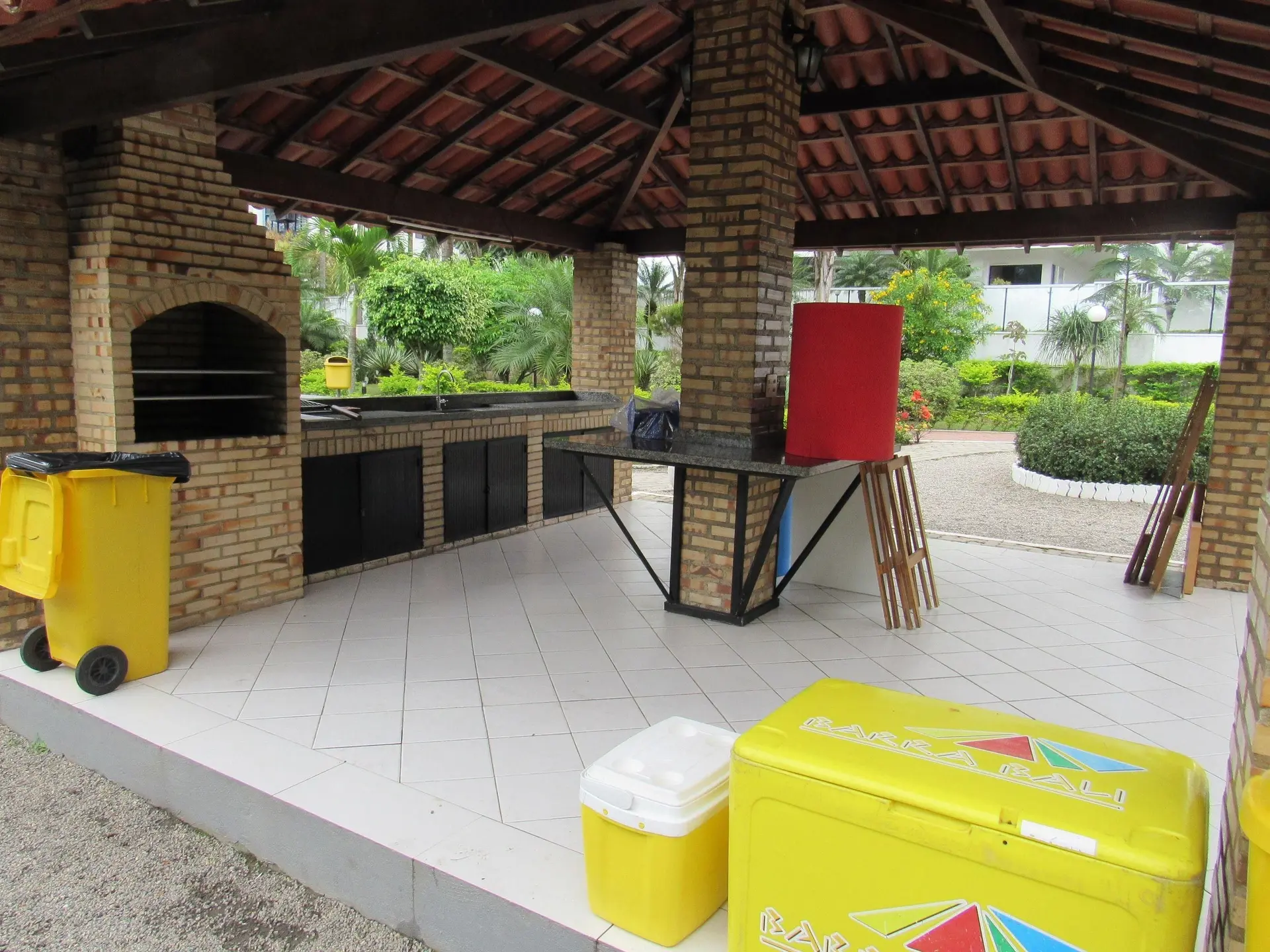 80 m² apartment with a mountain view and a washing machine — photo 48