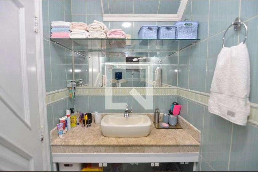 Furnished house with 2 bedrooms, 90 m² and parking — photo 2