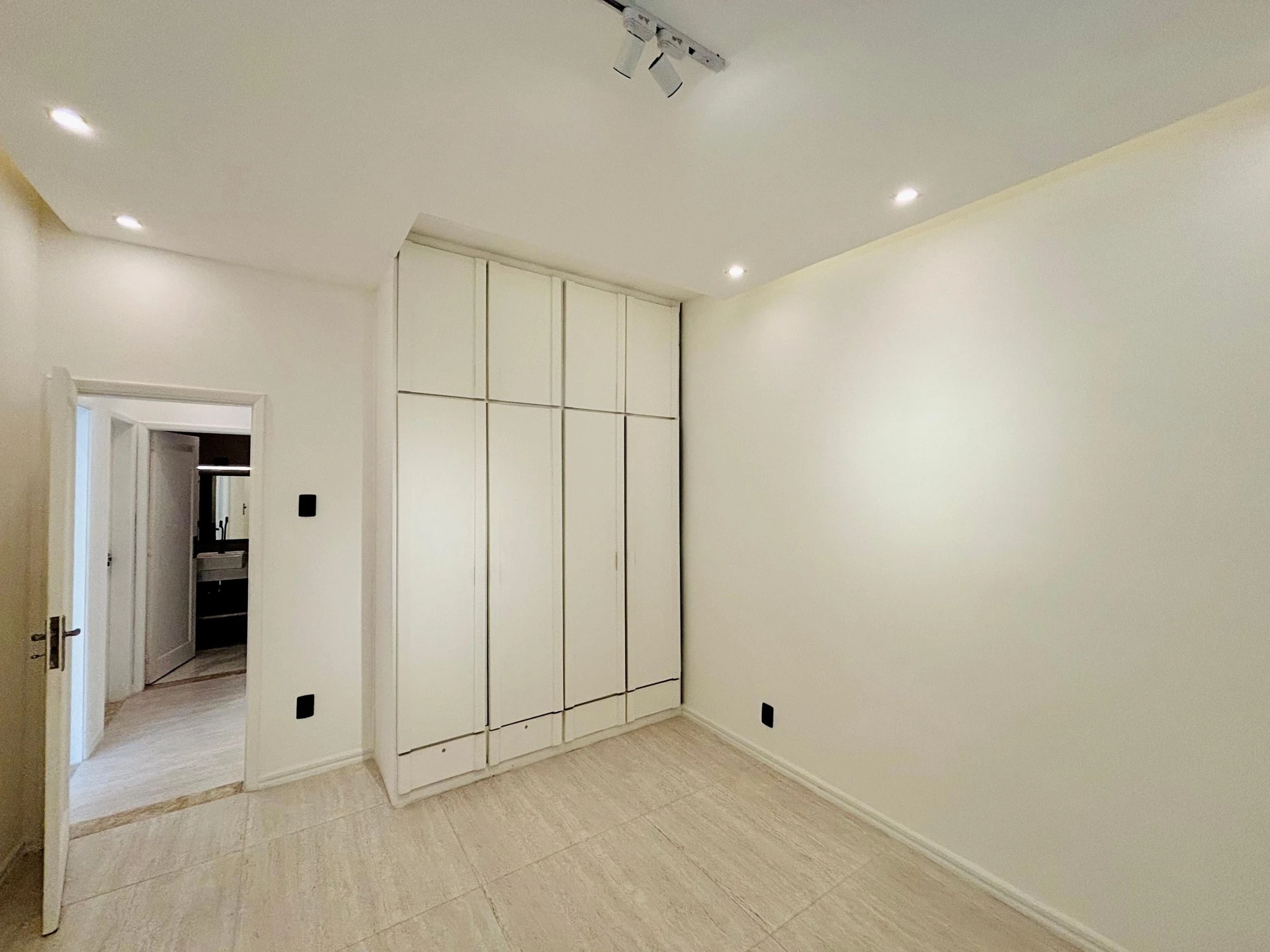 3-bedroom, 90 m² apartment in Rio de Janeiro — photo 4