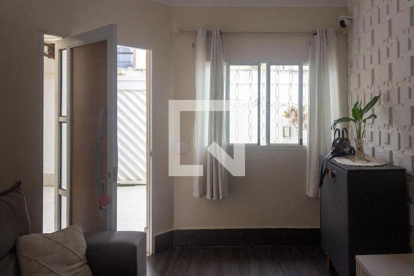 2-bedroom house with a washing machine — photo 30