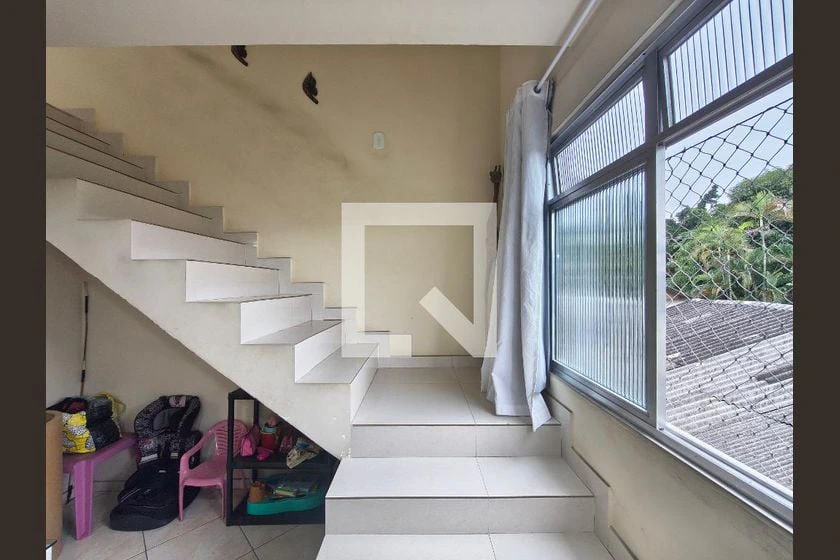 Furnished house with 2 bedrooms and a private garden — photo 3