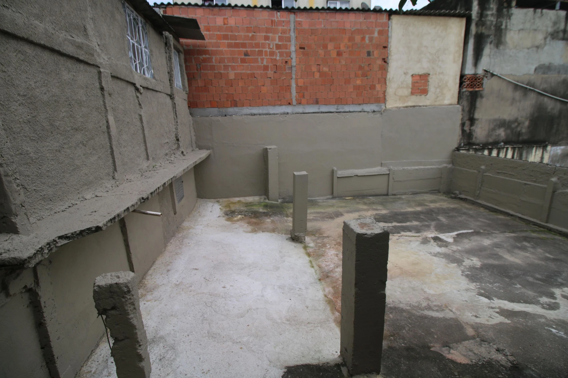 Rental house with 3 bedrooms, balcony and private yard — photo 14