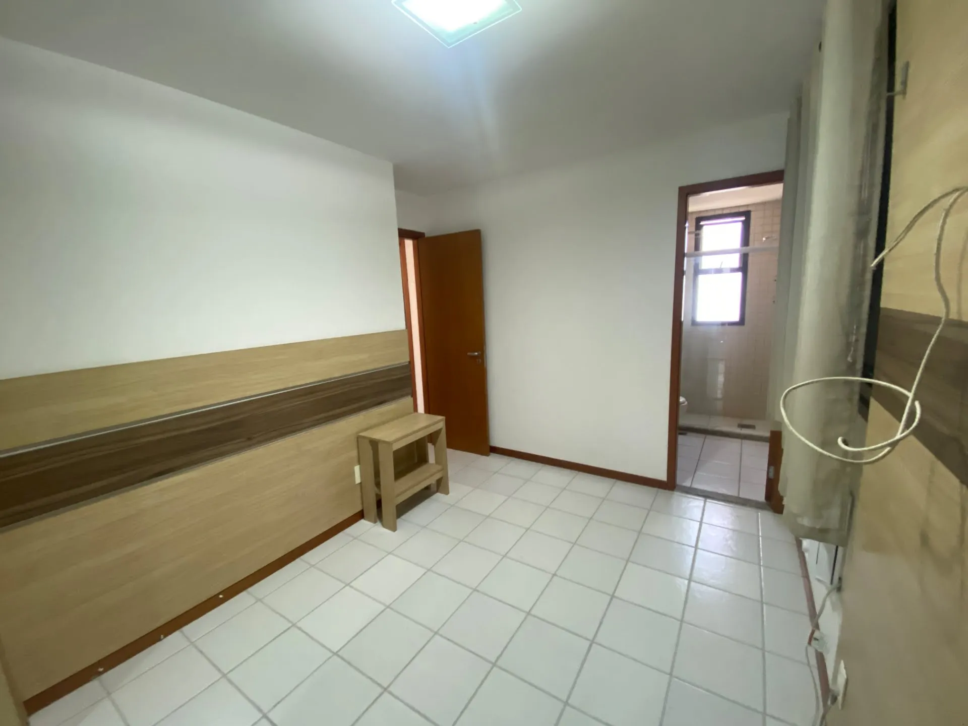 Furnished apartment with 3 bedrooms and 3 bathrooms — photo 42