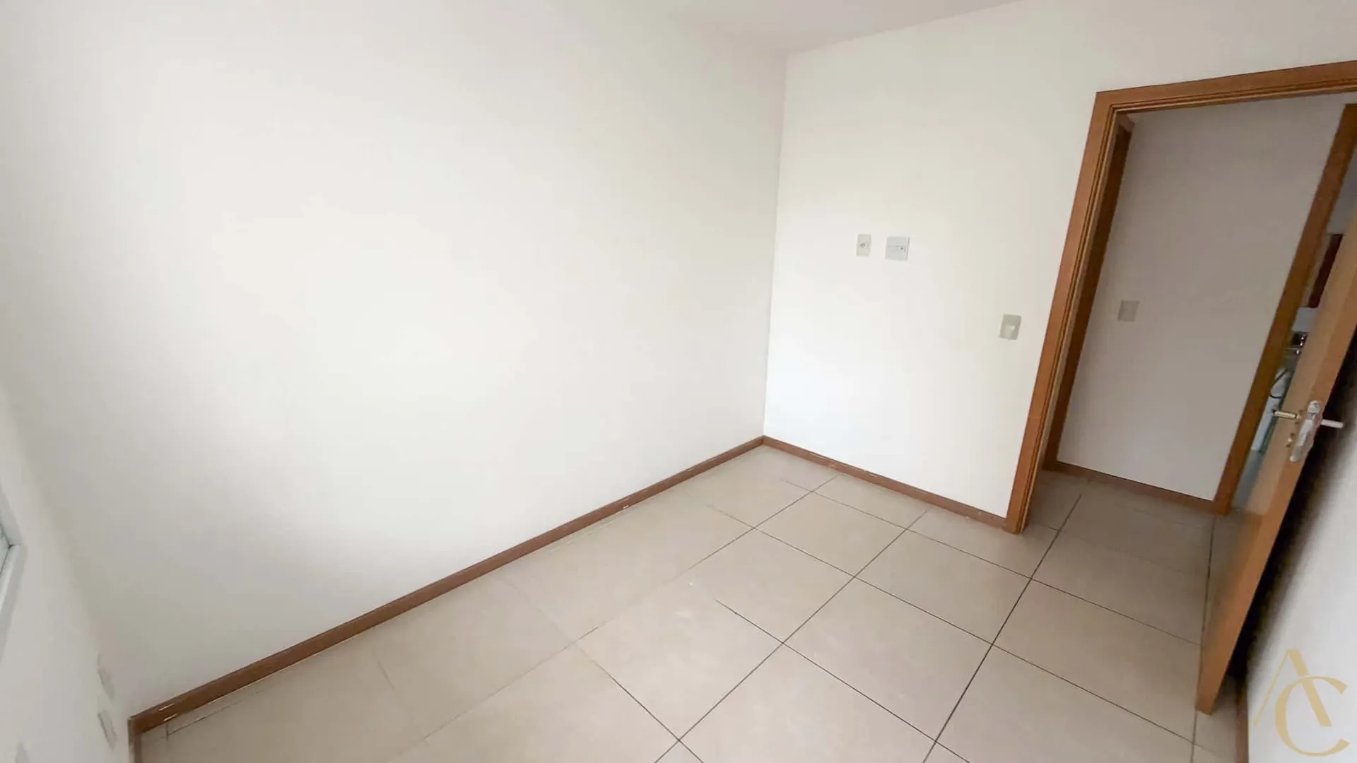 3-bedroom apartment with 3 bathrooms and 1 parking spot — photo 31