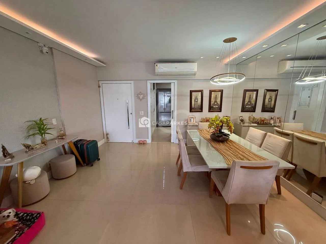 Furnished apartment, 125 m², with floor-to-ceiling windows — photo 22